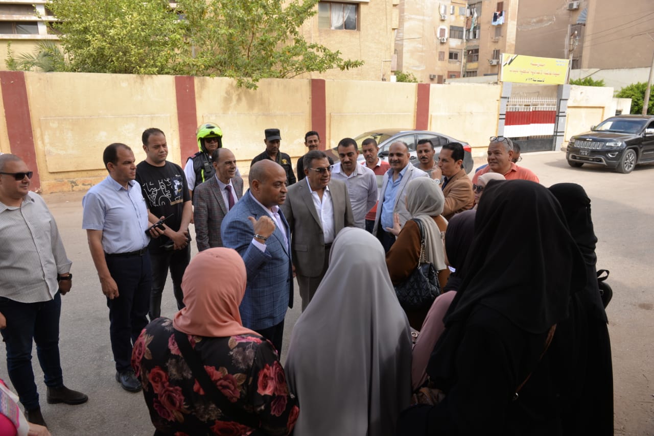 صور المتابعة داخل اللجان